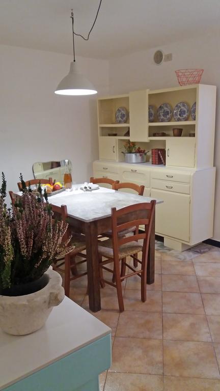 Dolce Casa Apartment Vezzano Ligure Bagian luar foto